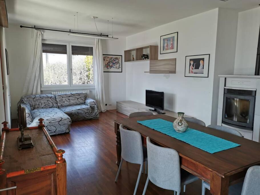 Patricia'S Apartment Riva di Solto Exterior photo